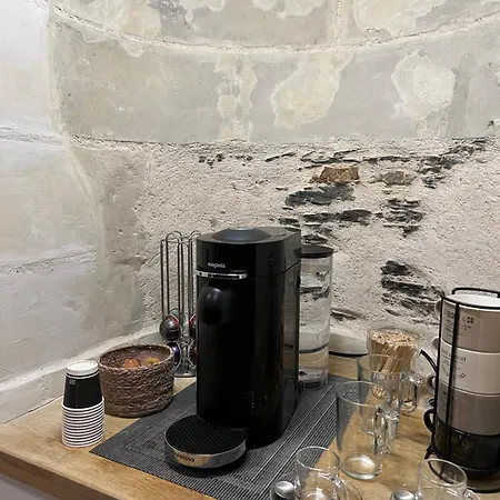 Appartement Avec Jacuzzi Sauna & Home Cinema - Nid D'Angers *
